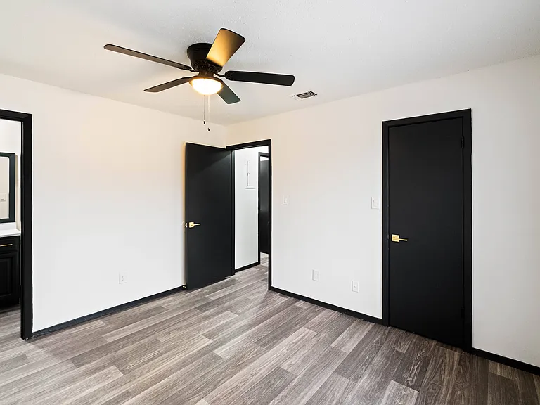 Ranch at 1856 Apartments — Photo 14
