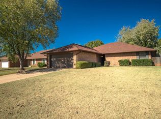 105 Pueblo, Edmond, OK 73013