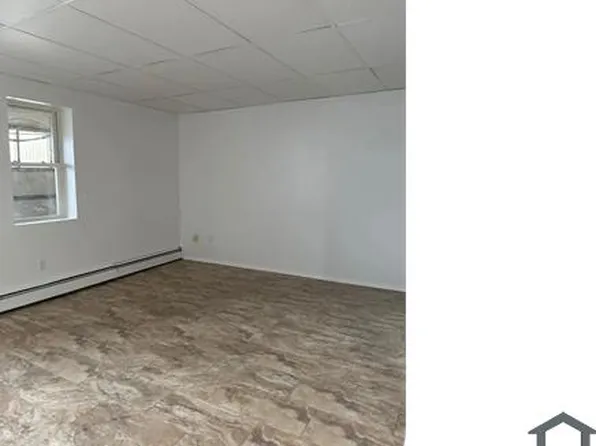 322 Main St #204, Madawaska, ME 04756