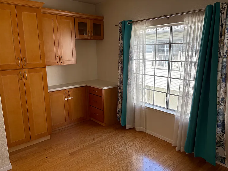975 Belmont Ter #7 — Photo 6