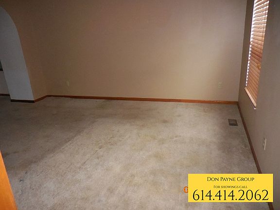 3rd image of 3942 Maidstone Dr