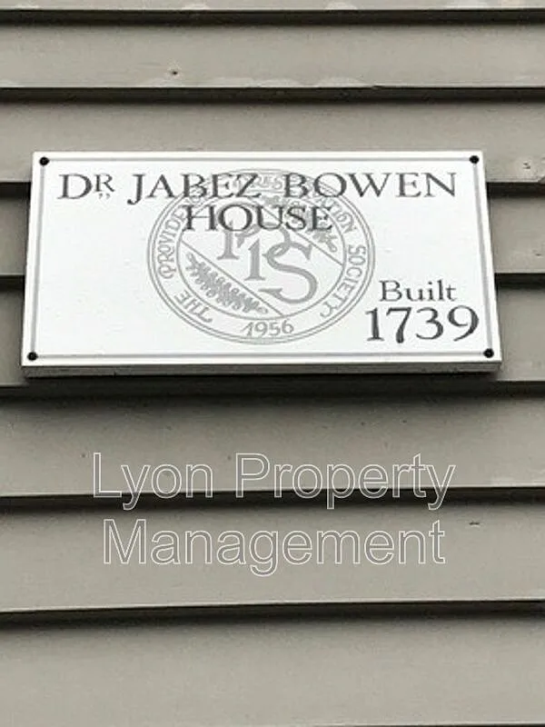 1 bed, 1.0 bath, $1,550 — Photo 2