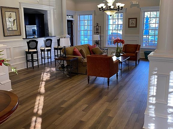 Clubhouse Common Area