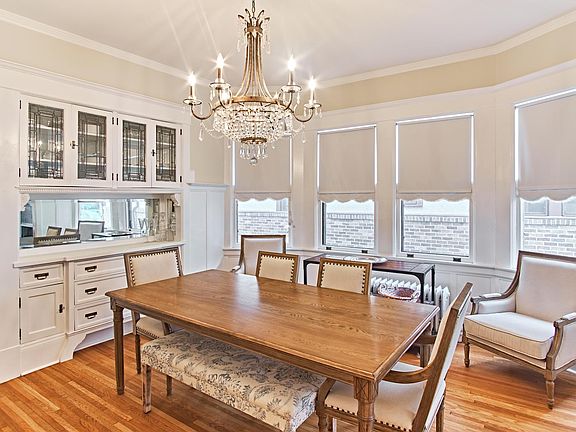 5th image of 897 Goodrich Ave #1