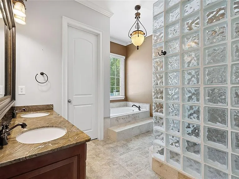 11140 West Rd — Photo 24