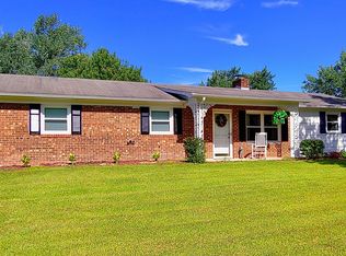 190 Kerner Knolls Dr, Kernersville, NC 27284