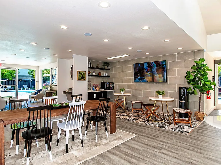 Avana Almaden — Photo 7