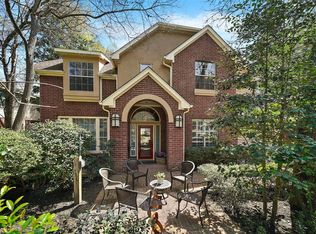 14 Sunny Oaks Pl, Conroe, TX 77385