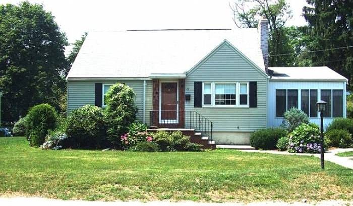 1st image of 26 Blossom Ln