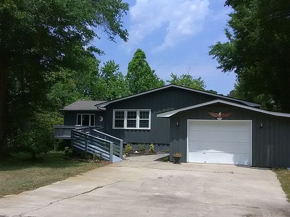 532 Medcalf Dr