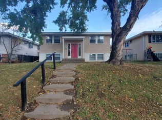 5749 33rd Ave S, Minneapolis, MN 55417