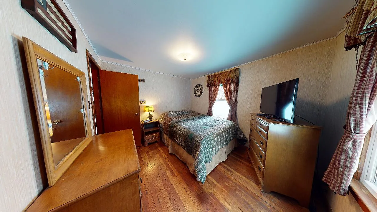 27 Lewis Street - 1 — Photo 1