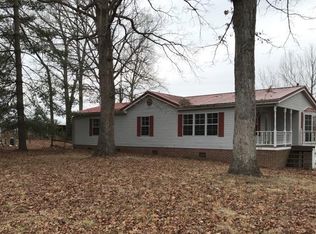 217 Oakhurst Cir, Cadiz, KY 42211