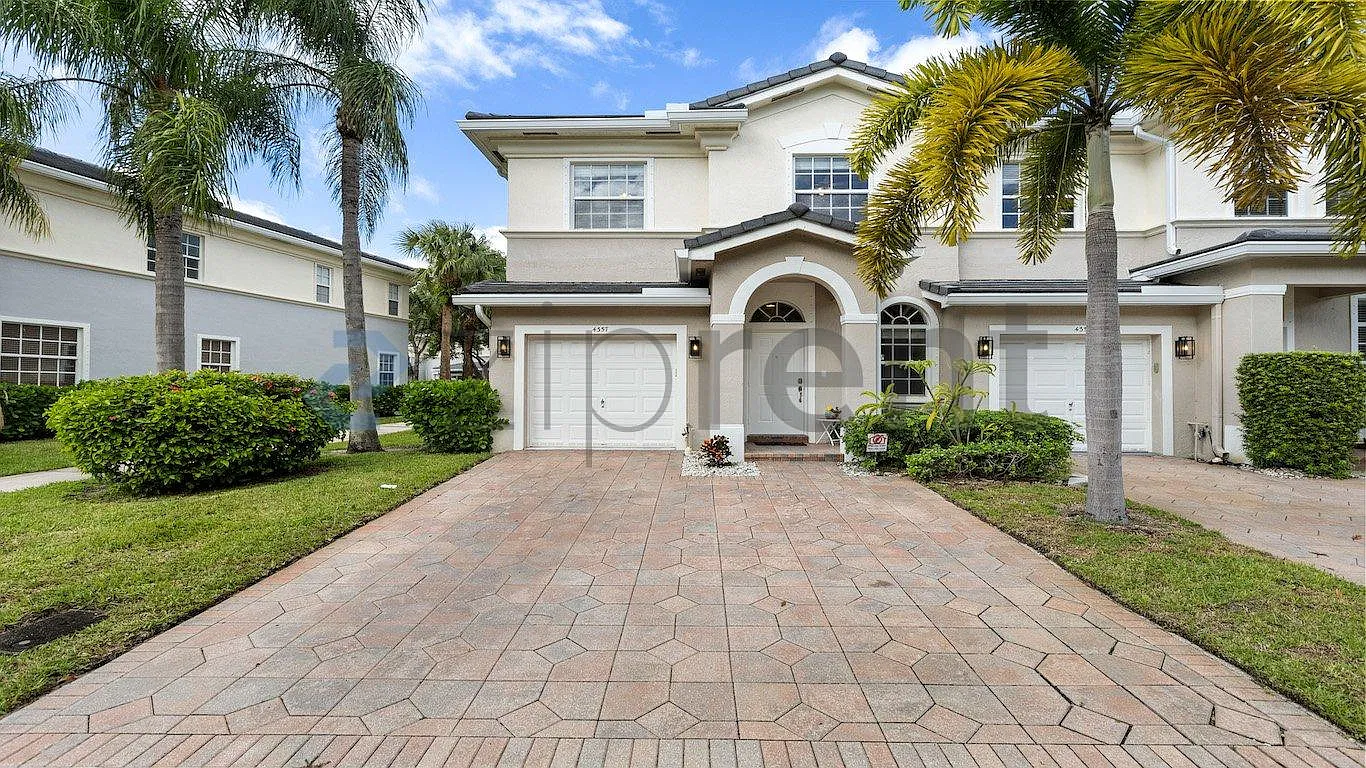 4 bed, 3.5 bath, 1951 sqft, $3,500 — Photo 1