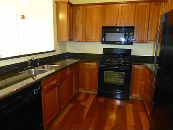 Kitchen - Granite Counter