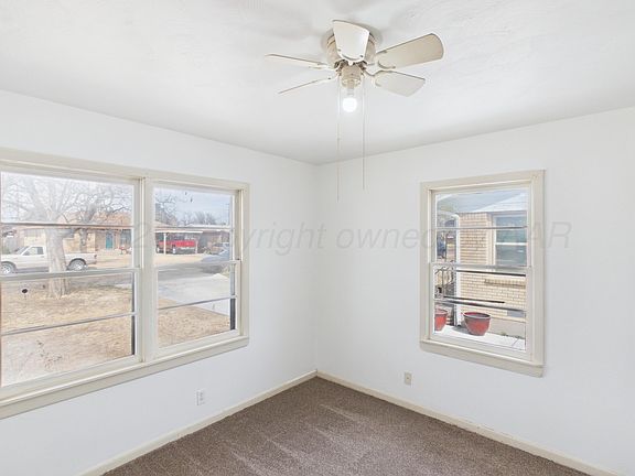 4th image of 813 NE 3rd St