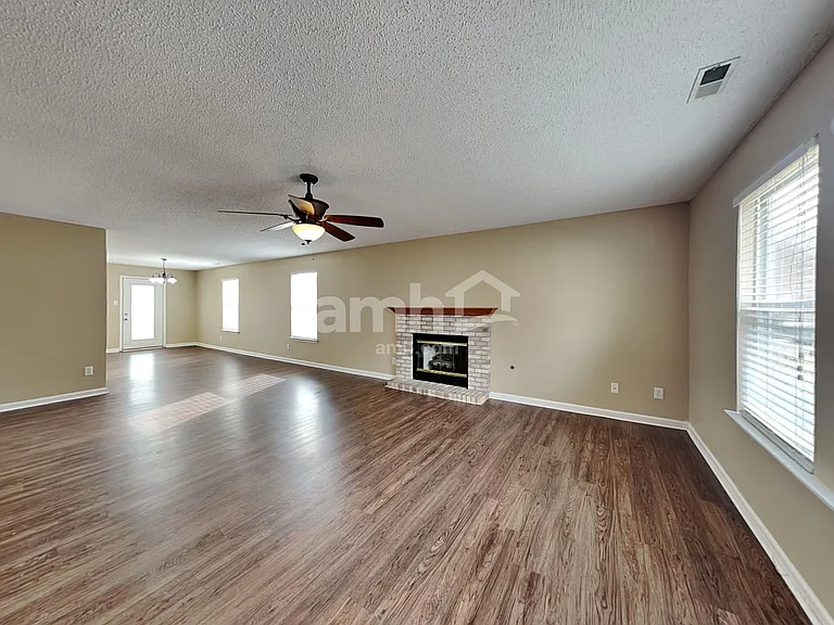 19354 Tradewinds Dr — Photo 9