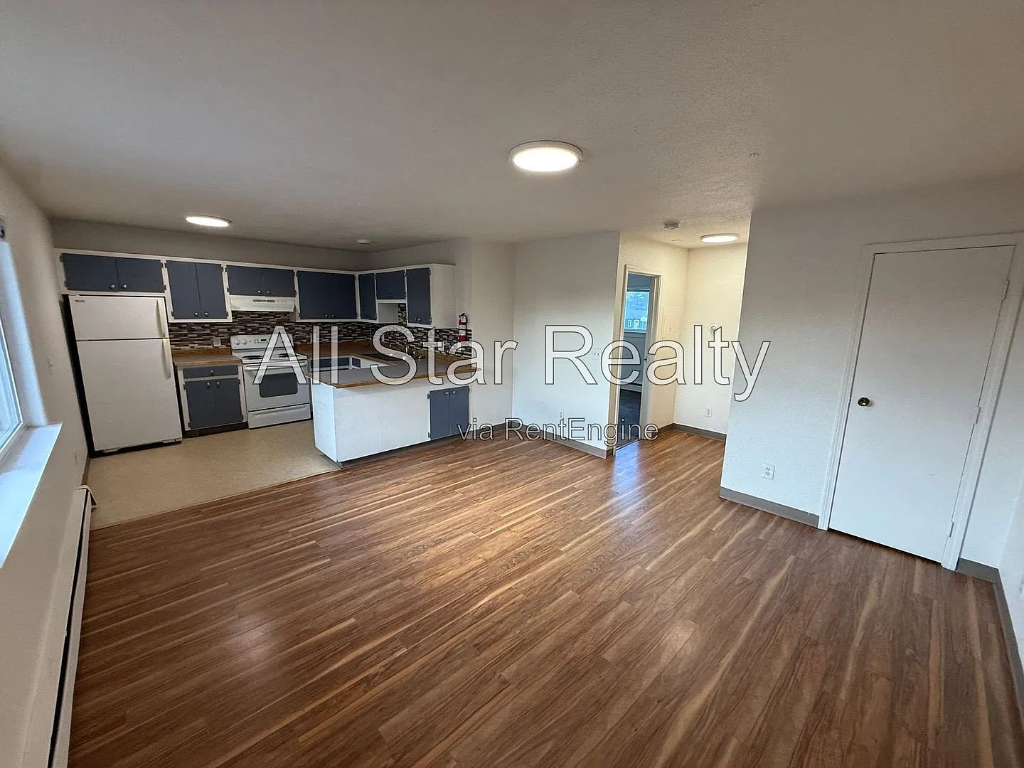 3901 Northwood Dr — Photo 3