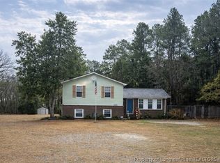 567 Johns Rd, Maxton, NC 28364