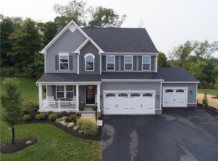 464 Fox Ridge Dr, Canonsburg, PA 15317