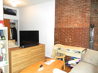 Rented by Brooklyn Heights Real Estate Inc