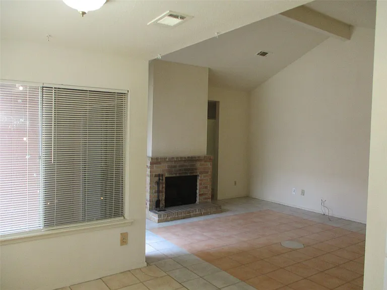 7610 Lemma Dr — Photo 11