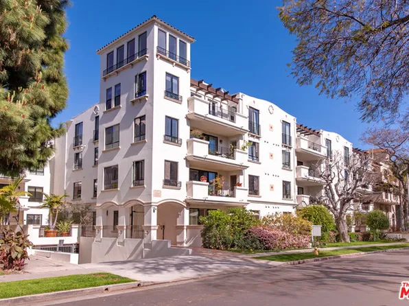 1530 Camden Ave #Penthouse 4, Los Angeles, CA 90025