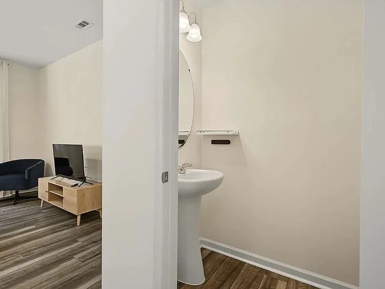 1005 Dakine Dr — Photo 14