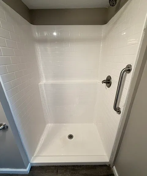 Beacon Point Apartments — Photo 41