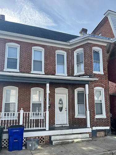 541 W Church St Photo 1