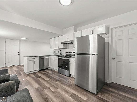 4th image of 3145 Flat Shoals Rd