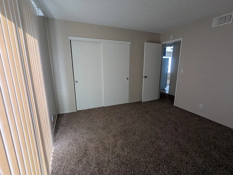 939 Jamieson Ct #4 — Photo 8