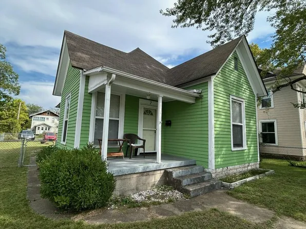 7 S Oronogo, Webb City, MO 64870