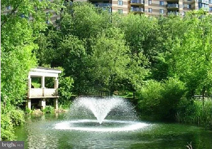 8360 Greensboro Dr #203 — Photo 22