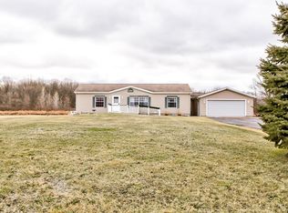 11551 Dunnigan Rd, Emmett, MI 48022