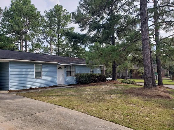 1302 Sussex Dr, Tifton, GA 31794