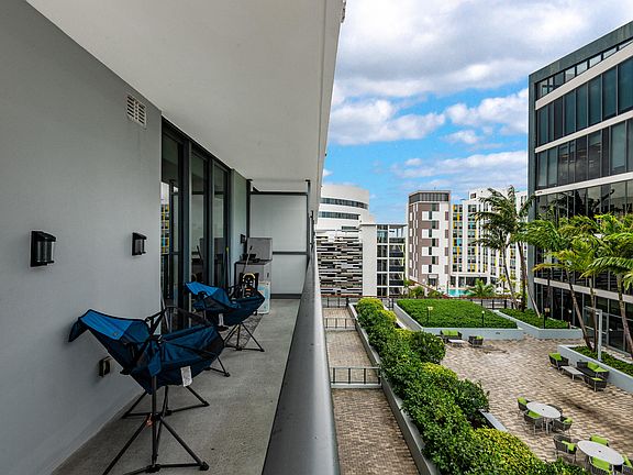 5th image of 2960 NE 207th Street #708