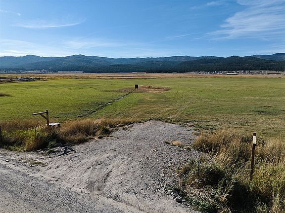 5th image of 1682 Smith Lake Rd