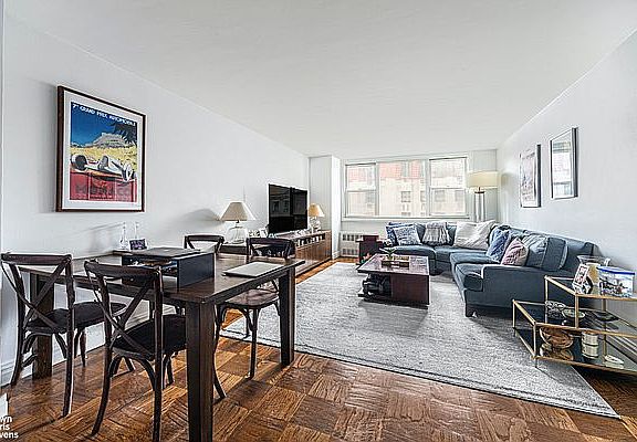 5th image of 77 7th Ave APT 5K