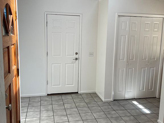 5th image of 6955 Rose Acres Ln