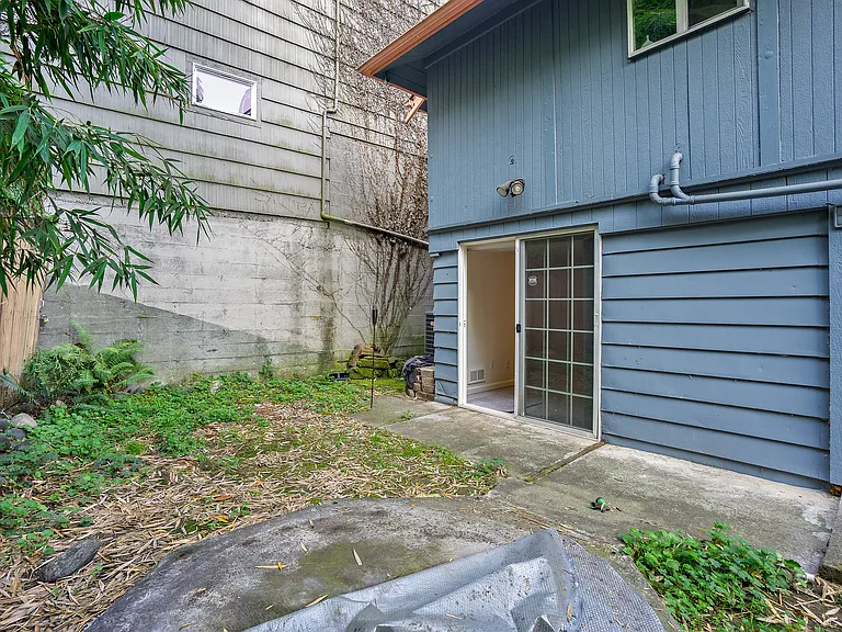 2136 Alki Ave SW #102 — Photo 13