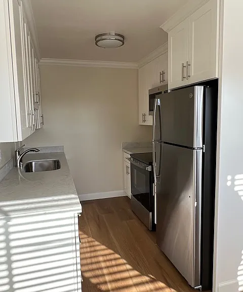221 Harrison Ave #9 — Photo 5