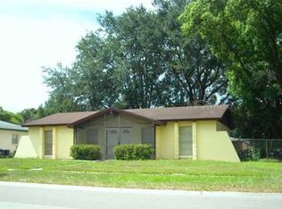 2220 Donegal Ct, Valrico, FL 33594