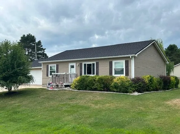 701 Kay St, Reed City, MI 49677