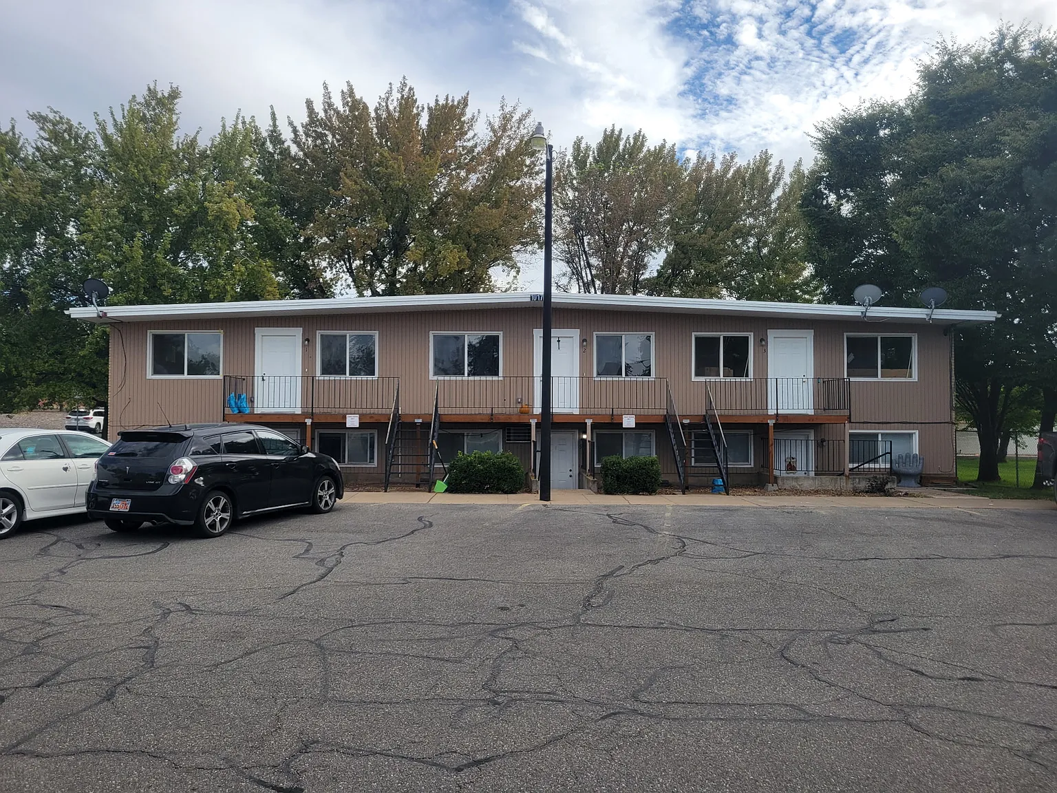 2 bed, 920 sqft, $1,250 — Photo 1