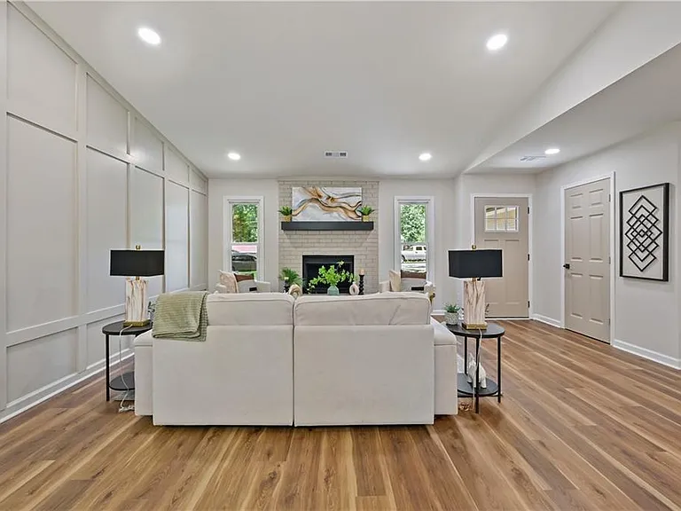 4246 Nora Ln — Photo 14