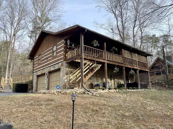 1529 Hidden Cir, Sevierville, TN 37876