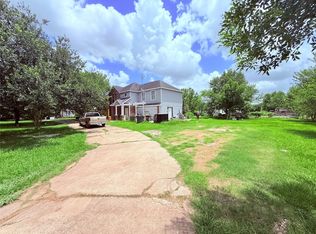 20315 County Road 48, Rosharon, TX 77583