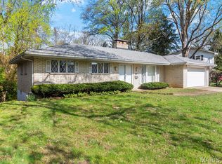 16 Melwood Dr, Belleville, IL