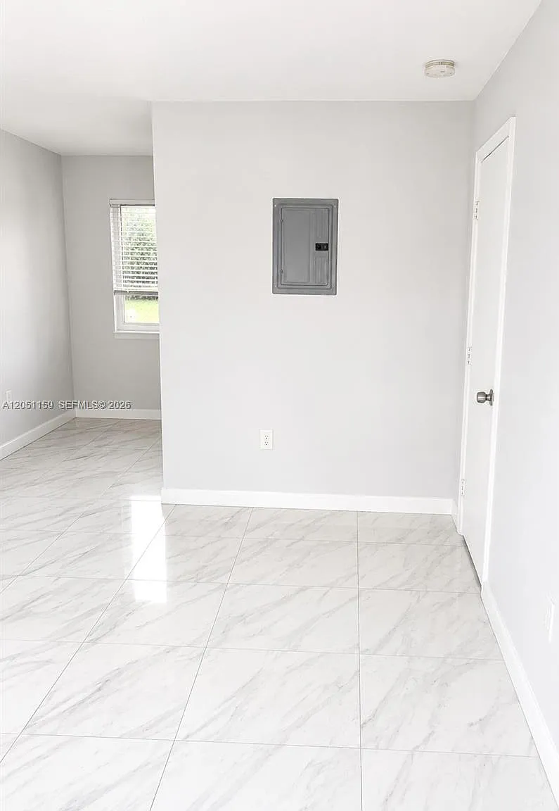 1 bed, 1.0 bath, $1,500 — Photo 1